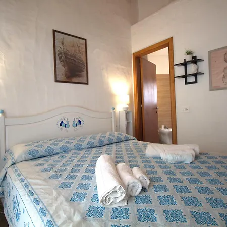 Villa Elena Relax Nella Piscina Privata A Due Passi Dalla Spiaggia Con Terrazzo Panoramico Per Tramonti Mozzafiato