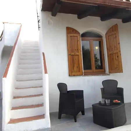 Villa Villa Elena Relax Nella Piscina Privata A Due Passi Dalla Spiaggia Con Terrazzo Panoramico Per Tramonti Mozzafiato *